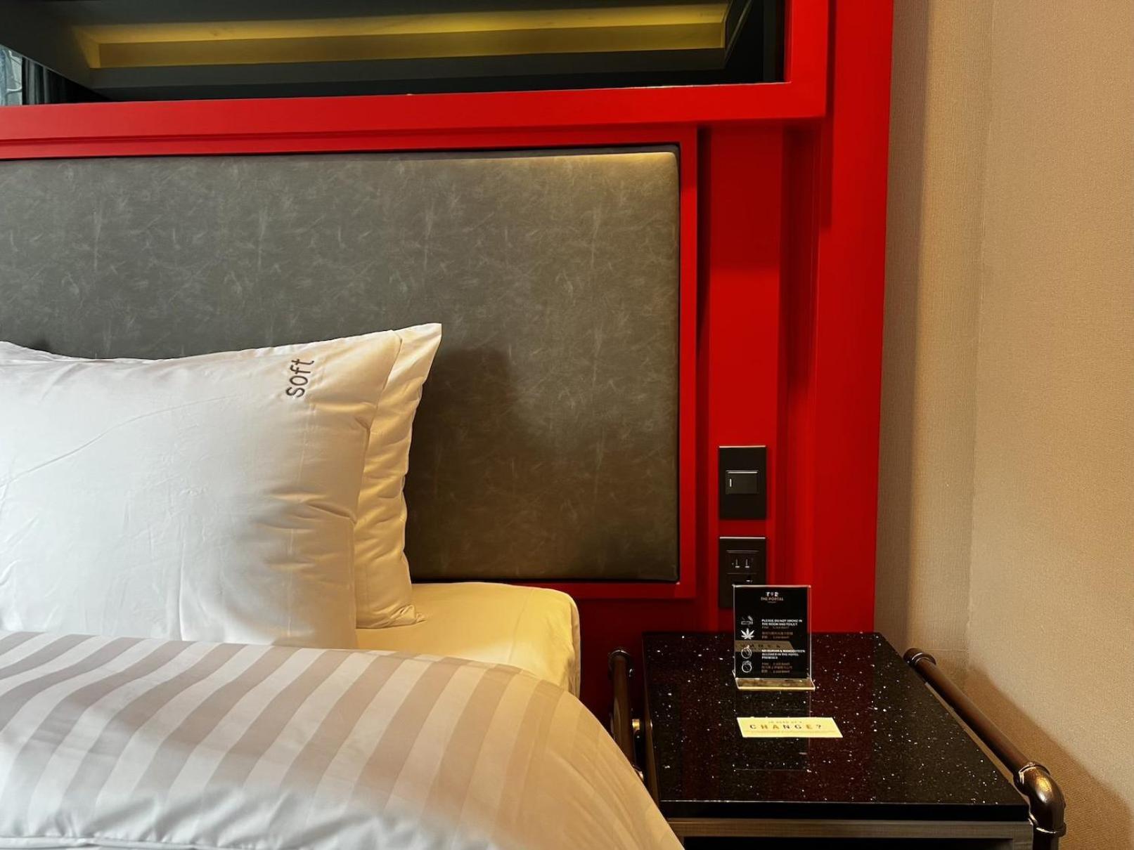 T2 The Portal Sukhumvit Hotel กรุงเทพมหานคร ภายนอก รูปภาพ