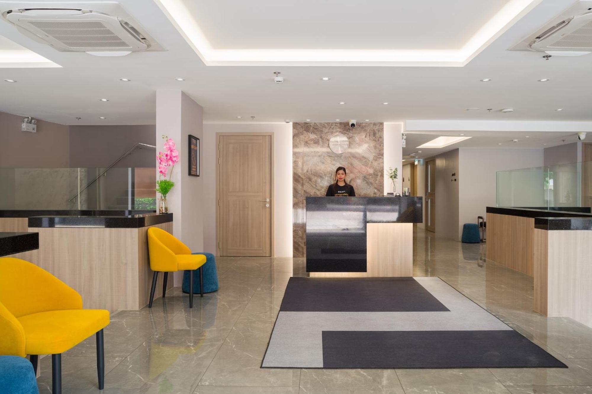 T2 The Portal Sukhumvit Hotel กรุงเทพมหานคร ภายนอก รูปภาพ