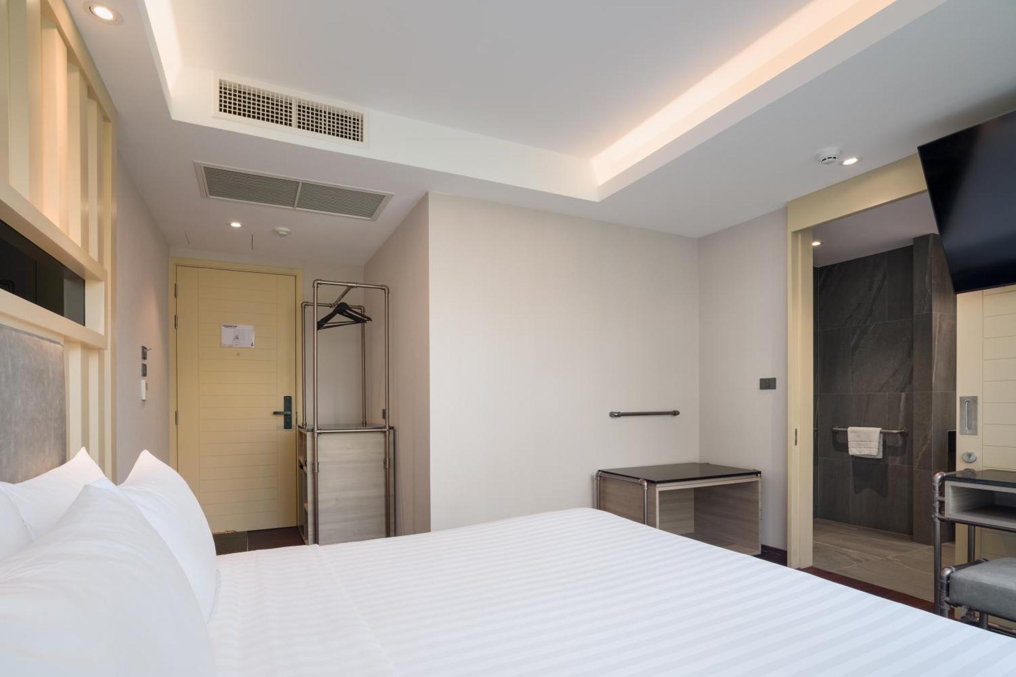 T2 The Portal Sukhumvit Hotel กรุงเทพมหานคร ภายนอก รูปภาพ